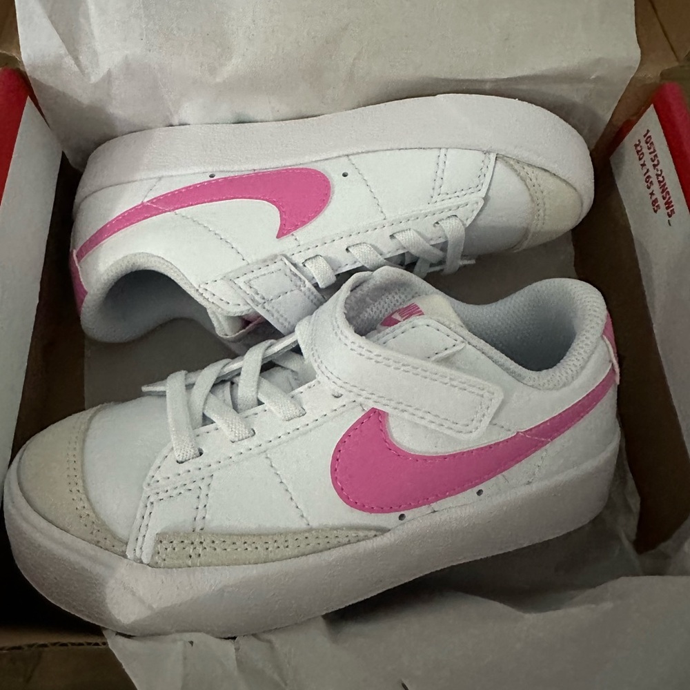 Nike Kids White Sneakers with Pink Swoosh